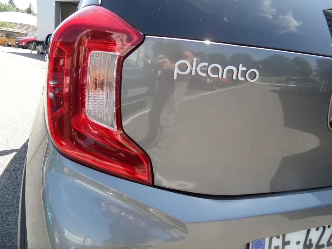 KIA PICANTO 12 DPI 82 X-LINE 5 PORTES