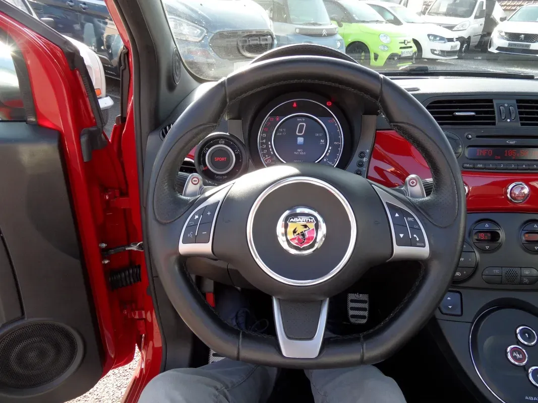 FIAT ABARTH 595C 14 TJET 160 TURISMO BOITE AUTO xénon