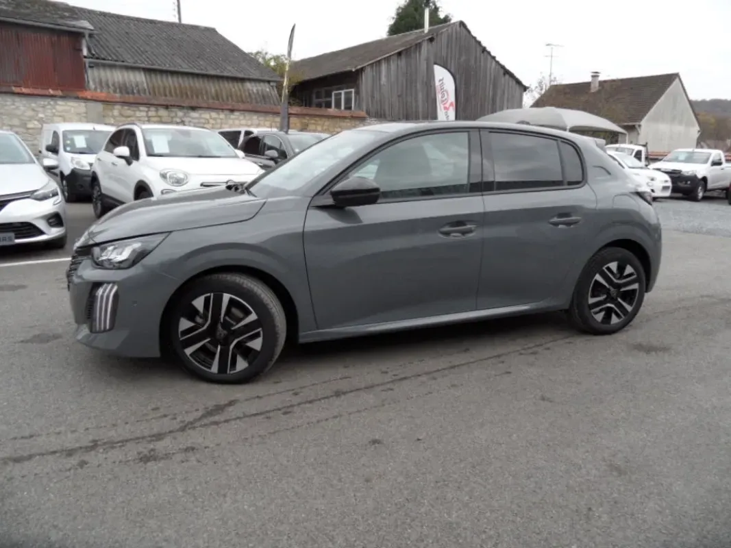 PEUGEOT NOUVELLE 208 12 ESSENCE 100 ALLURE PACK caméra 360 