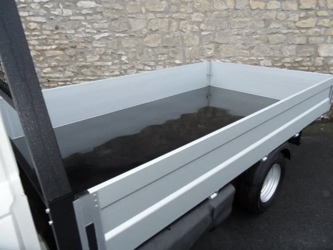 PIAGGO PORTER PLATEAU (OU BENNE) GPL ROUES JUMELEES NEUF, PRIX HT !!!!