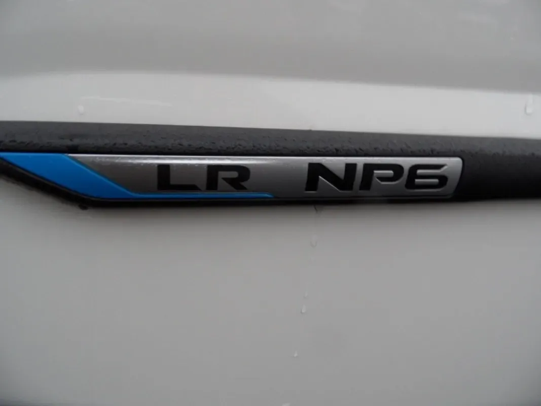 PIAGGO PORTER PLATEAU (OU BENNE) GPL ROUES JUMELEES NEUF, PRIX HT !!!!