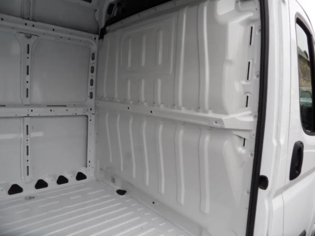 FIAT DUCATO 33 MH2 2.2 MJET 140 PRO CONNECT BV6 3 PLACES prix HT