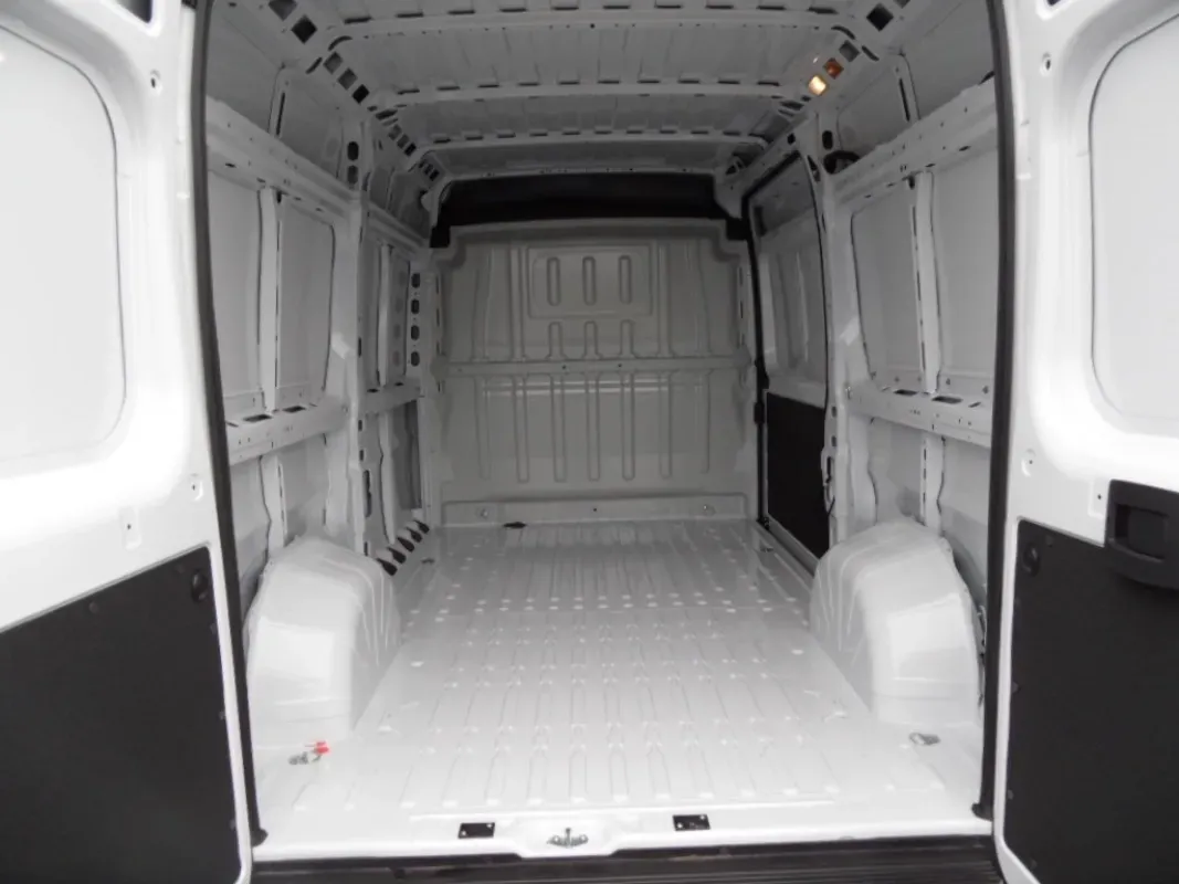 FIAT DUCATO 33 MH2 2.2 MJET 140 PRO CONNECT BV6 3 PLACES prix HT