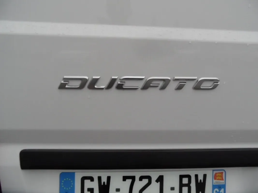 FIAT DUCATO 33 MH2 2.2 MJET 140 PRO CONNECT BV6 3 PLACES prix HT