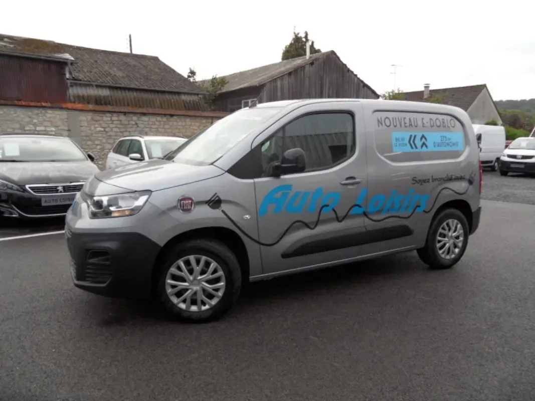 NOUVEAU FIAT E-DOBLO 136 CV PRO LOUNGE CONNECT 3 PLACES prix HT