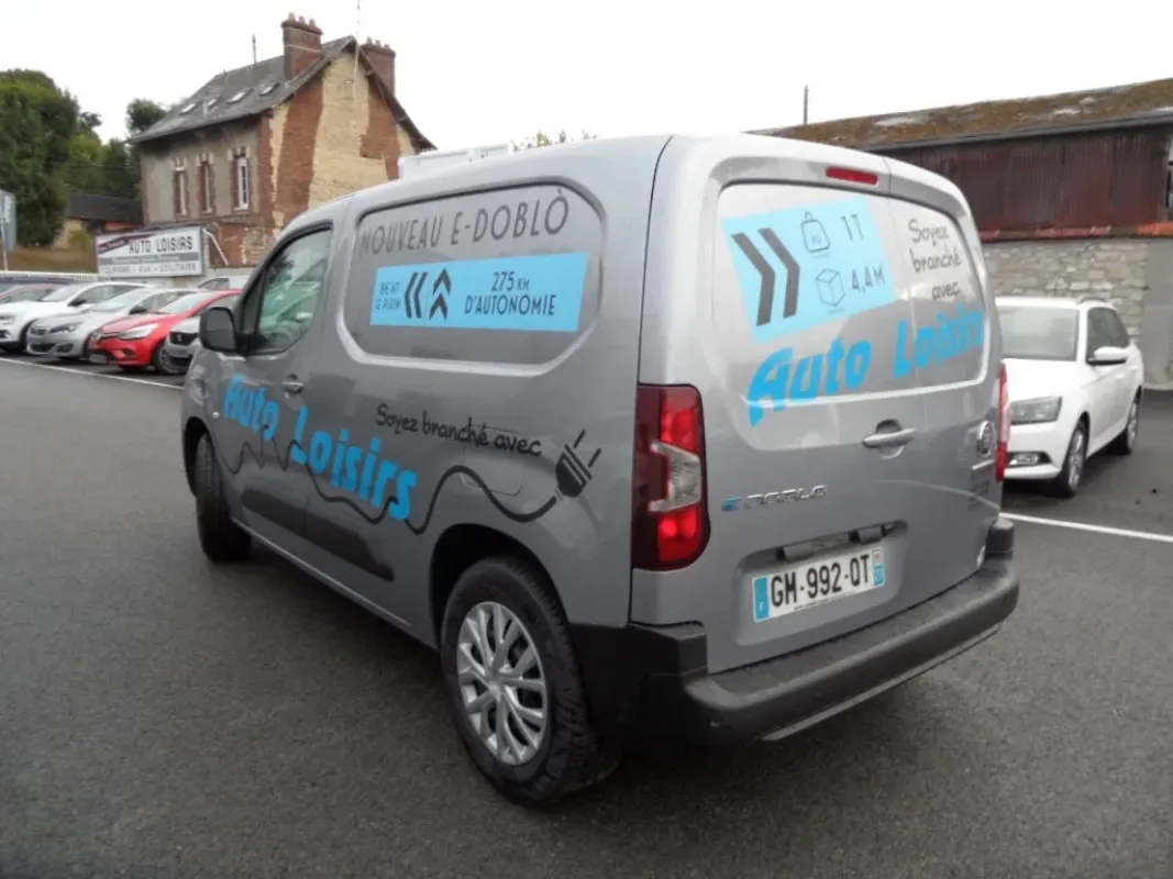 NOUVEAU FIAT E-DOBLO 136 CV PRO LOUNGE CONNECT 3 PLACES prix HT