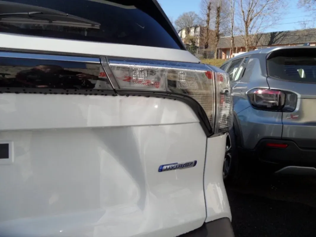 SUZUKI NOUVEAU S-CROSS 14 HYBRID 129 CV STYLE blanc métal NEUF