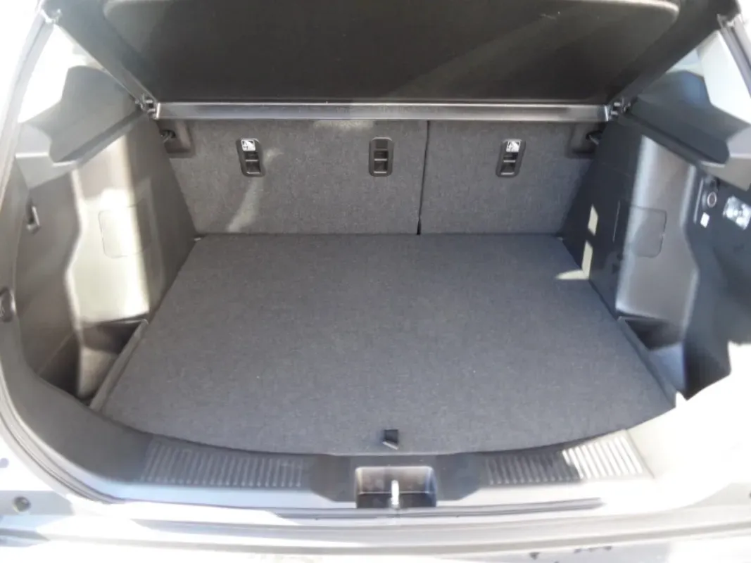 SUZUKI NOUVEAU S-CROSS 14 HYBRID 129 CV STYLE blanc métal NEUF