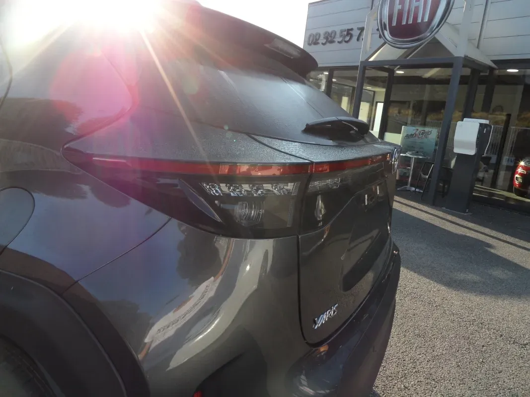 TOYOTA YARIS CROSS 15 HYBRID 116 DESIGN BOITE AUTO