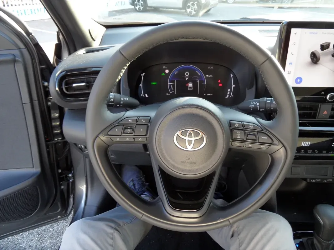 TOYOTA YARIS CROSS 15 HYBRID 116 DESIGN BOITE AUTO