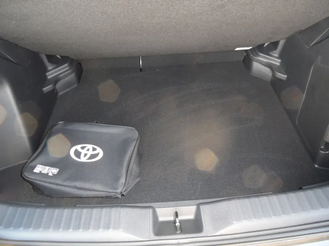 TOYOTA YARIS CROSS 15 HYBRID 116 DESIGN BOITE AUTO