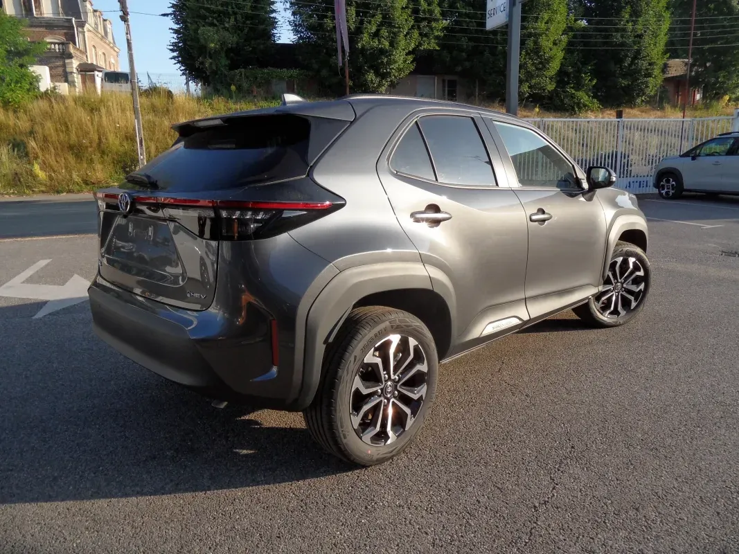 TOYOTA YARIS CROSS 15 HYBRID 116 DESIGN BOITE AUTO