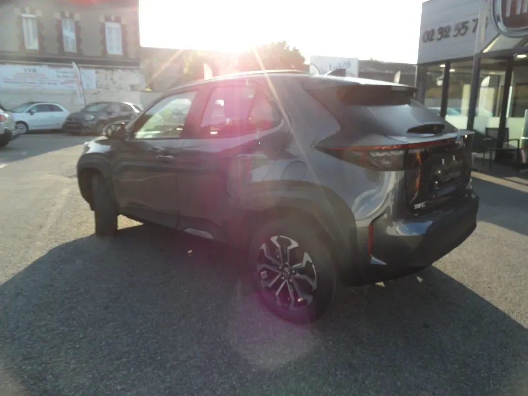 TOYOTA YARIS CROSS 15 HYBRID 116 DESIGN BOITE AUTO
