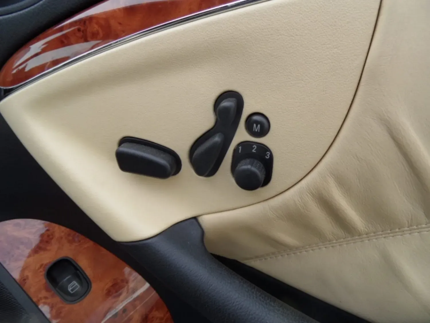 MERCEDES CLK 280 AVANTGARDE BVA7 FULL OPTIONS
