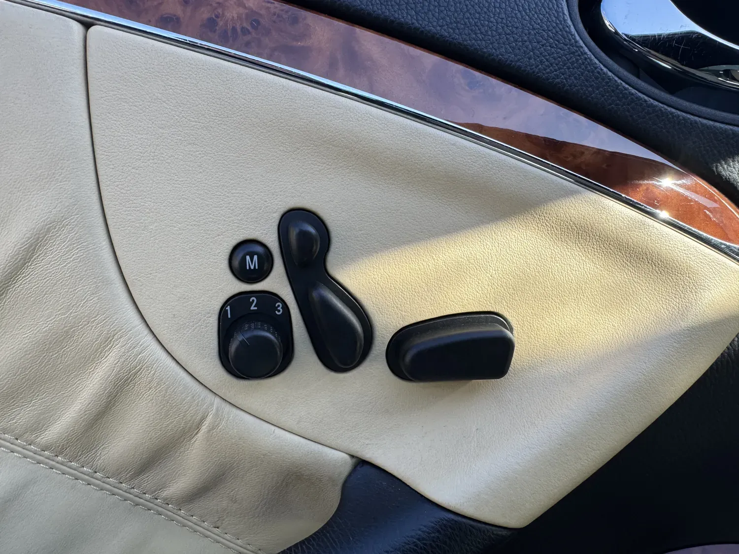 MERCEDES CLK 280 AVANTGARDE BVA7 FULL OPTIONS