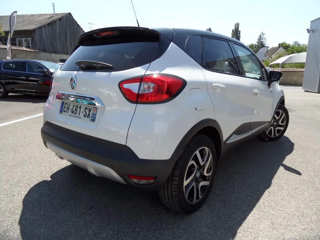 RENAULT CAPTUR 12 TCe 120 WAVE BV6