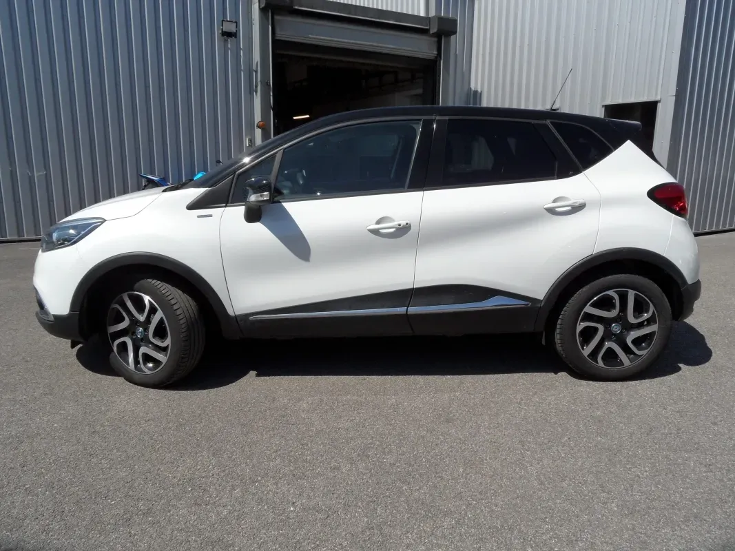 RENAULT CAPTUR 12 TCe 120 WAVE BV6