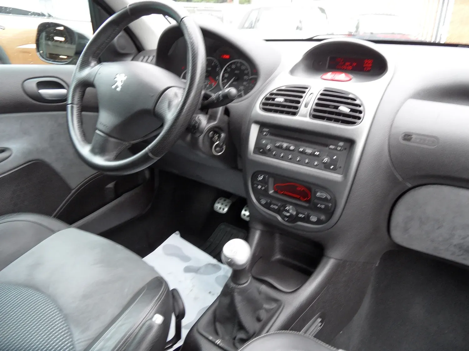 PEUGEOT 206 2.0 S16 3 PORTES