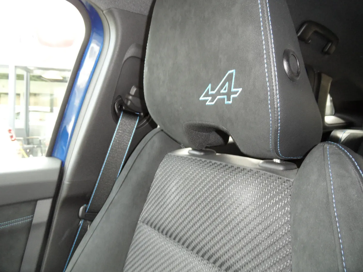 RENAULT AUSTRAL E-TECH 200 TECHNO ESPRIT ALPINE