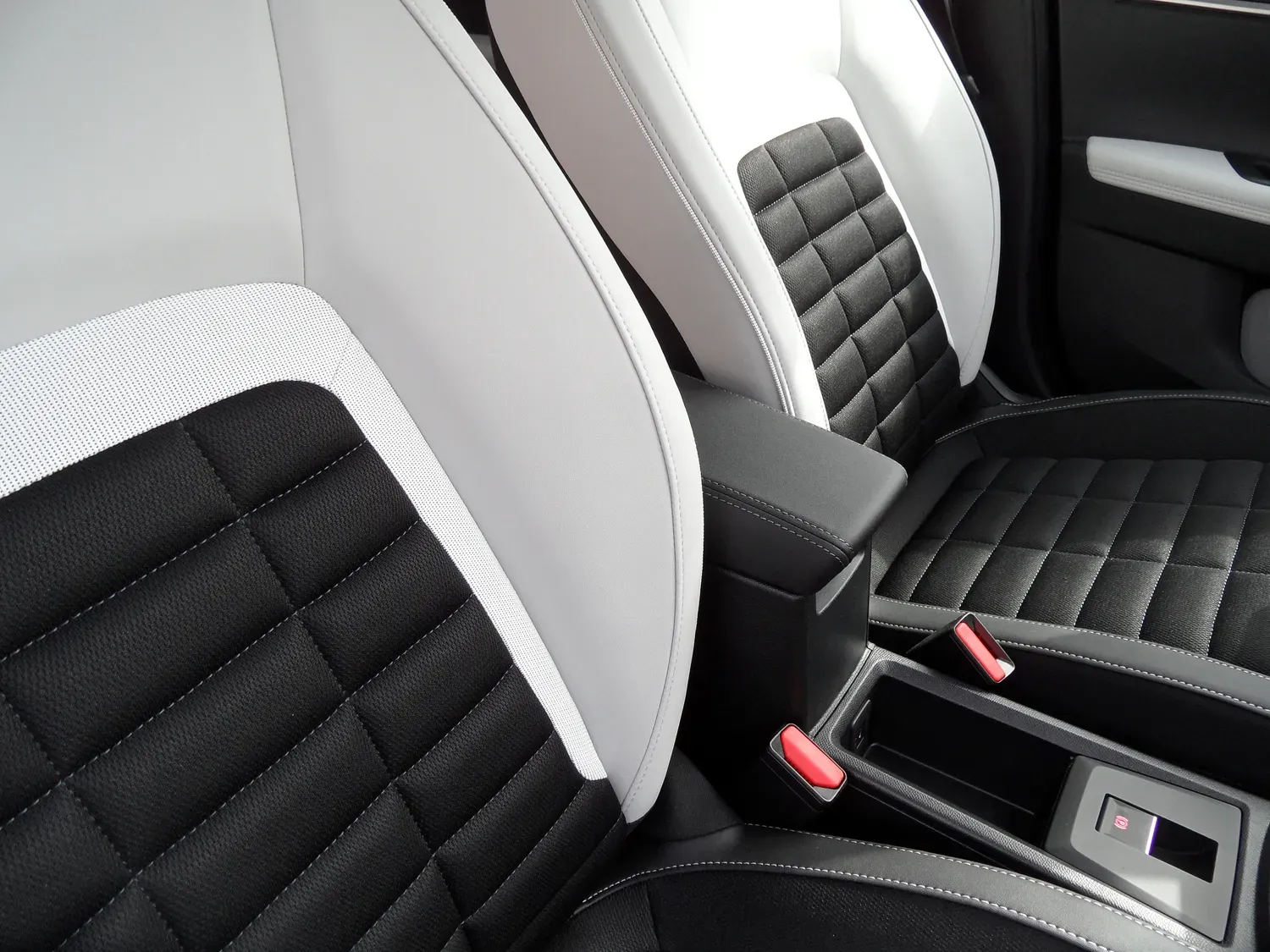 CITROEN NOUVELLE C3 AIRCROSS HYBRID 145 CV MAX