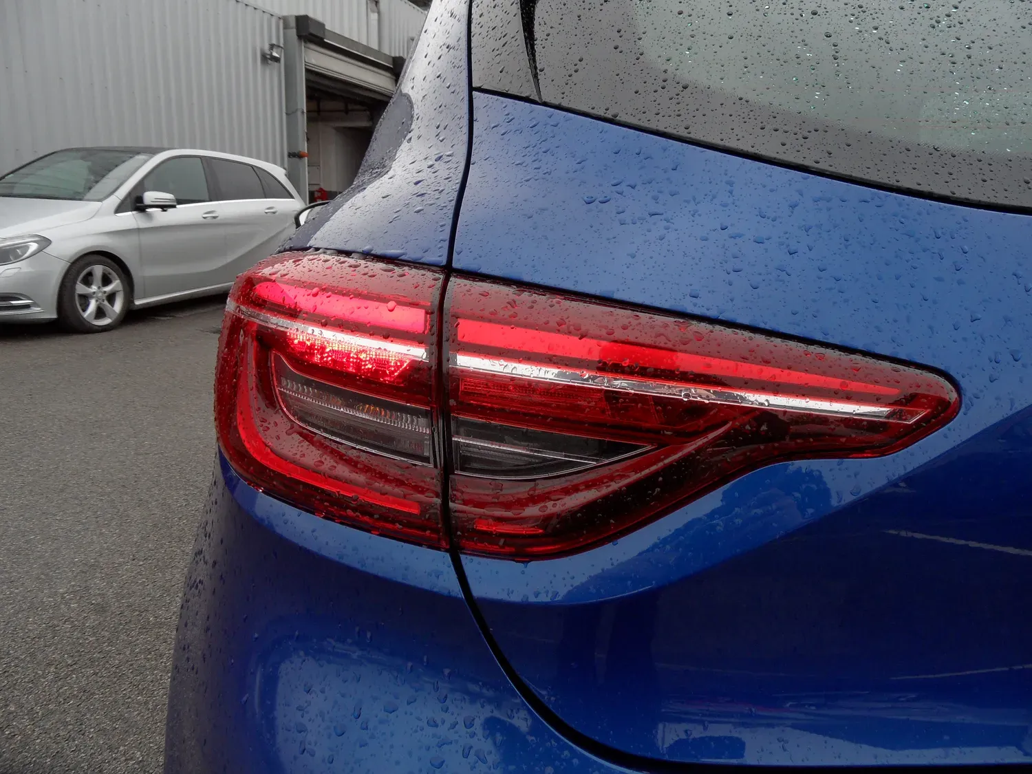 RENAULT CLIO TCe 90 BUSINESS EDC  BOITE AUTO