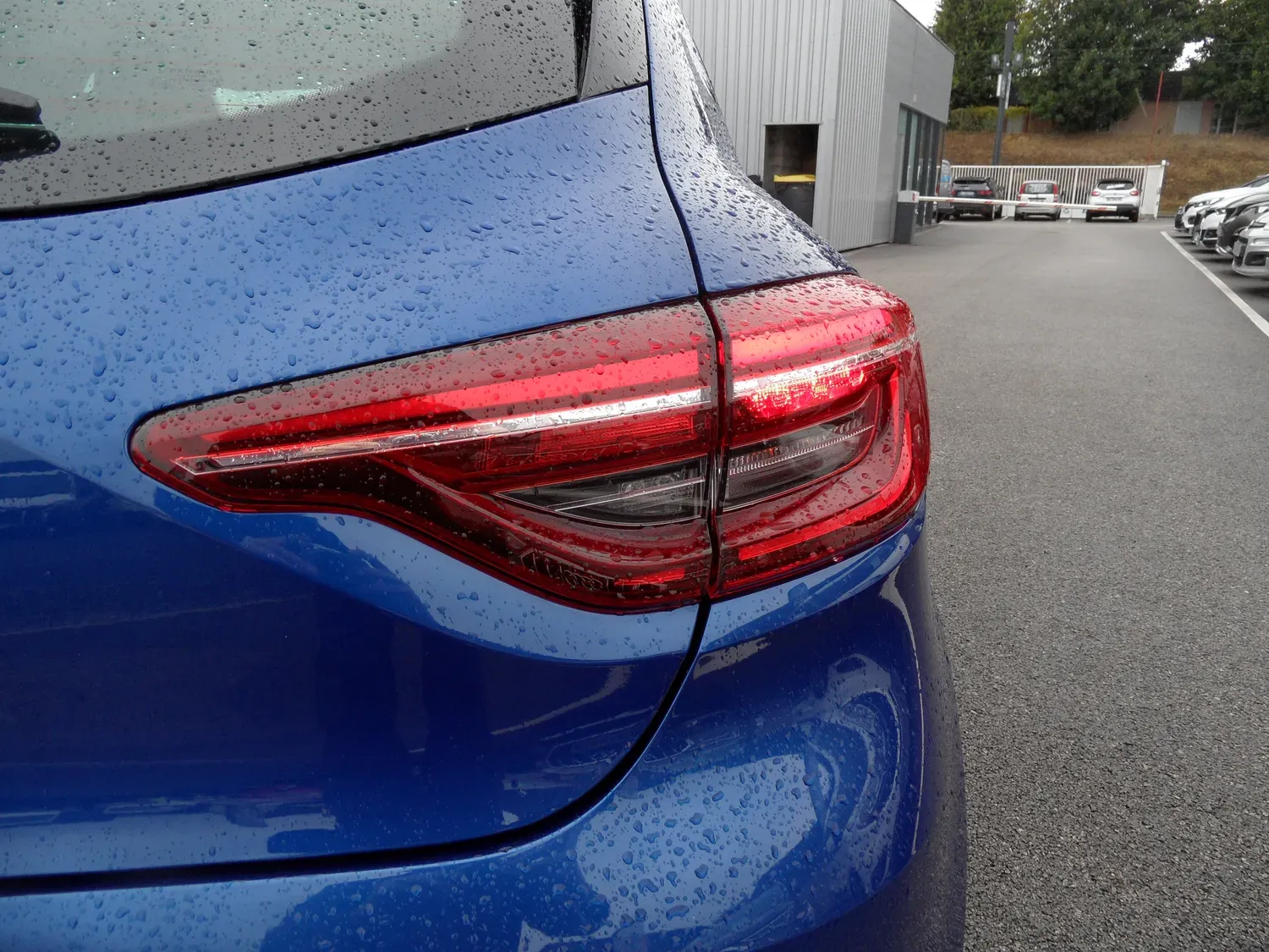 RENAULT CLIO TCe 90 BUSINESS EDC  BOITE AUTO