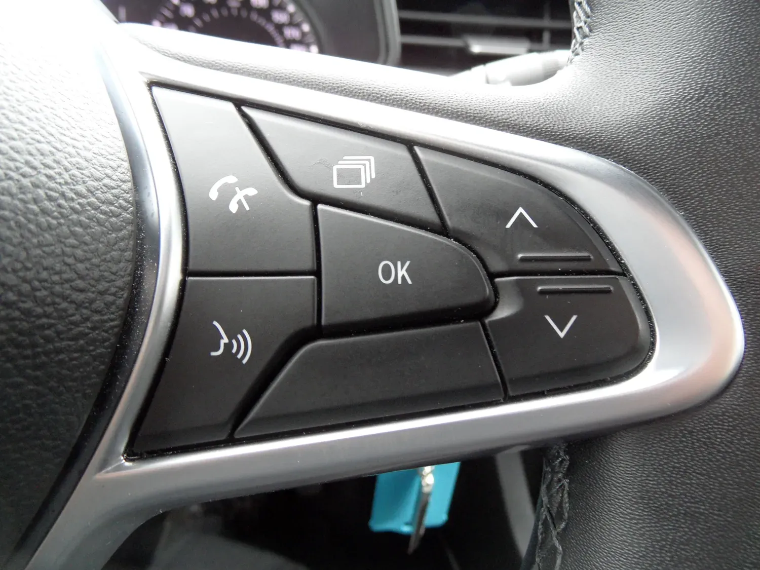RENAULT CLIO TCe 90 BUSINESS EDC  BOITE AUTO