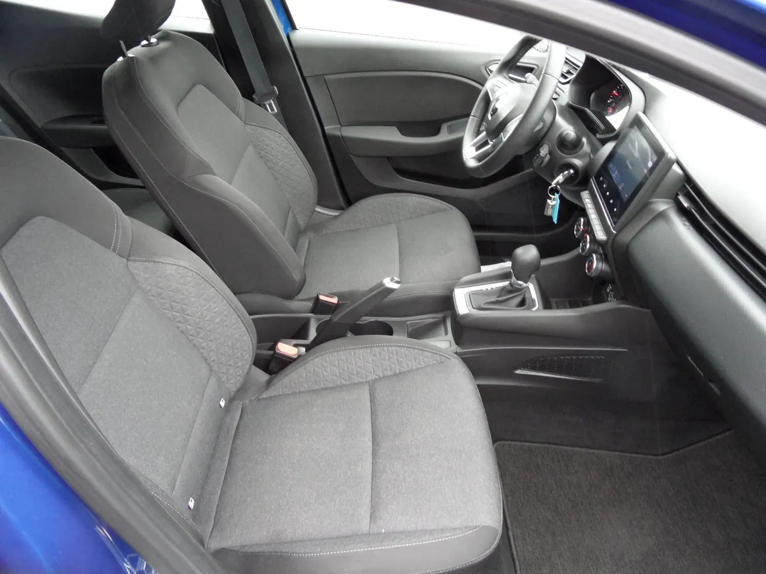RENAULT CLIO TCe 90 BUSINESS EDC  BOITE AUTO
