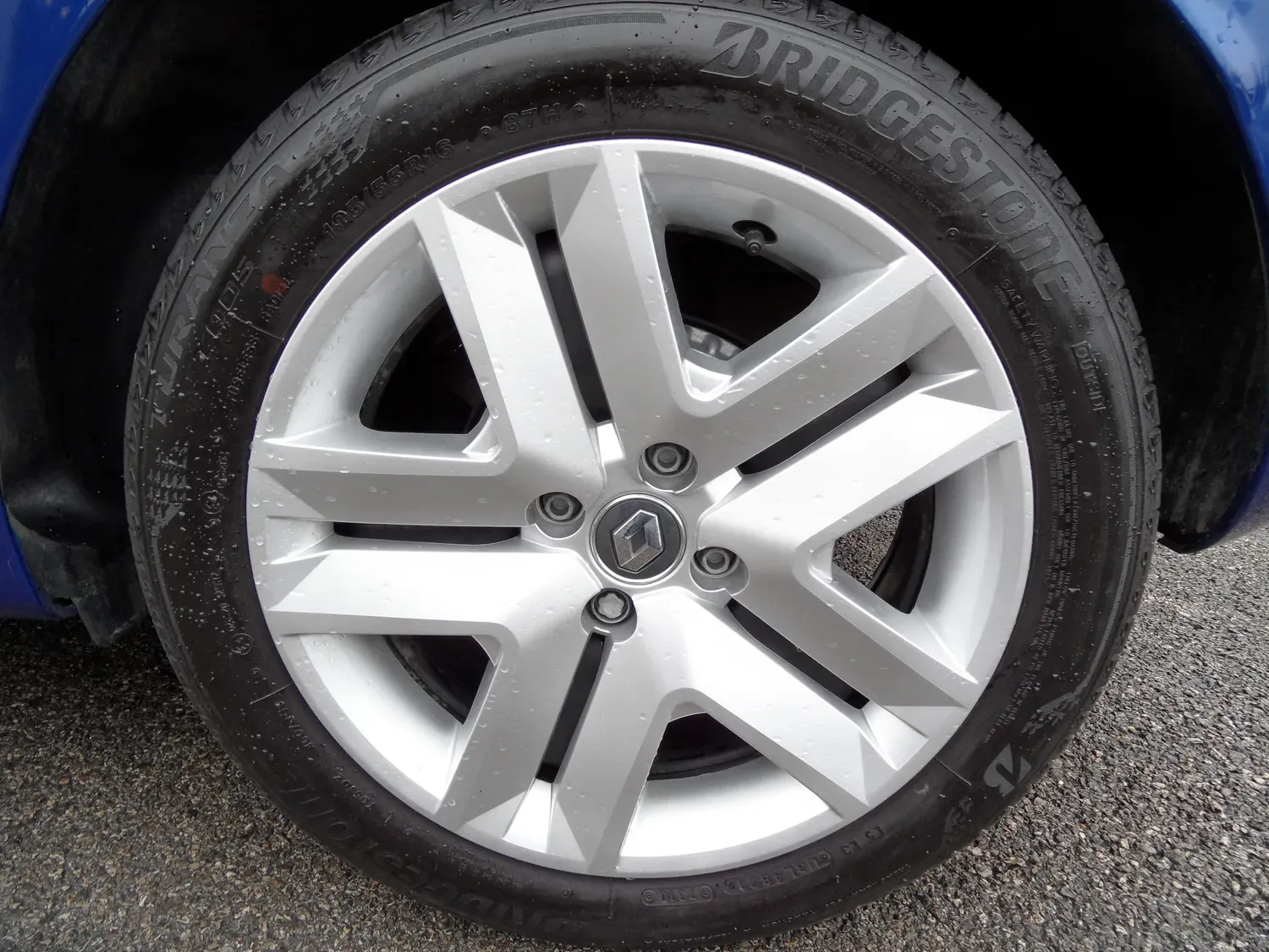 RENAULT CLIO TCe 90 BUSINESS EDC  BOITE AUTO