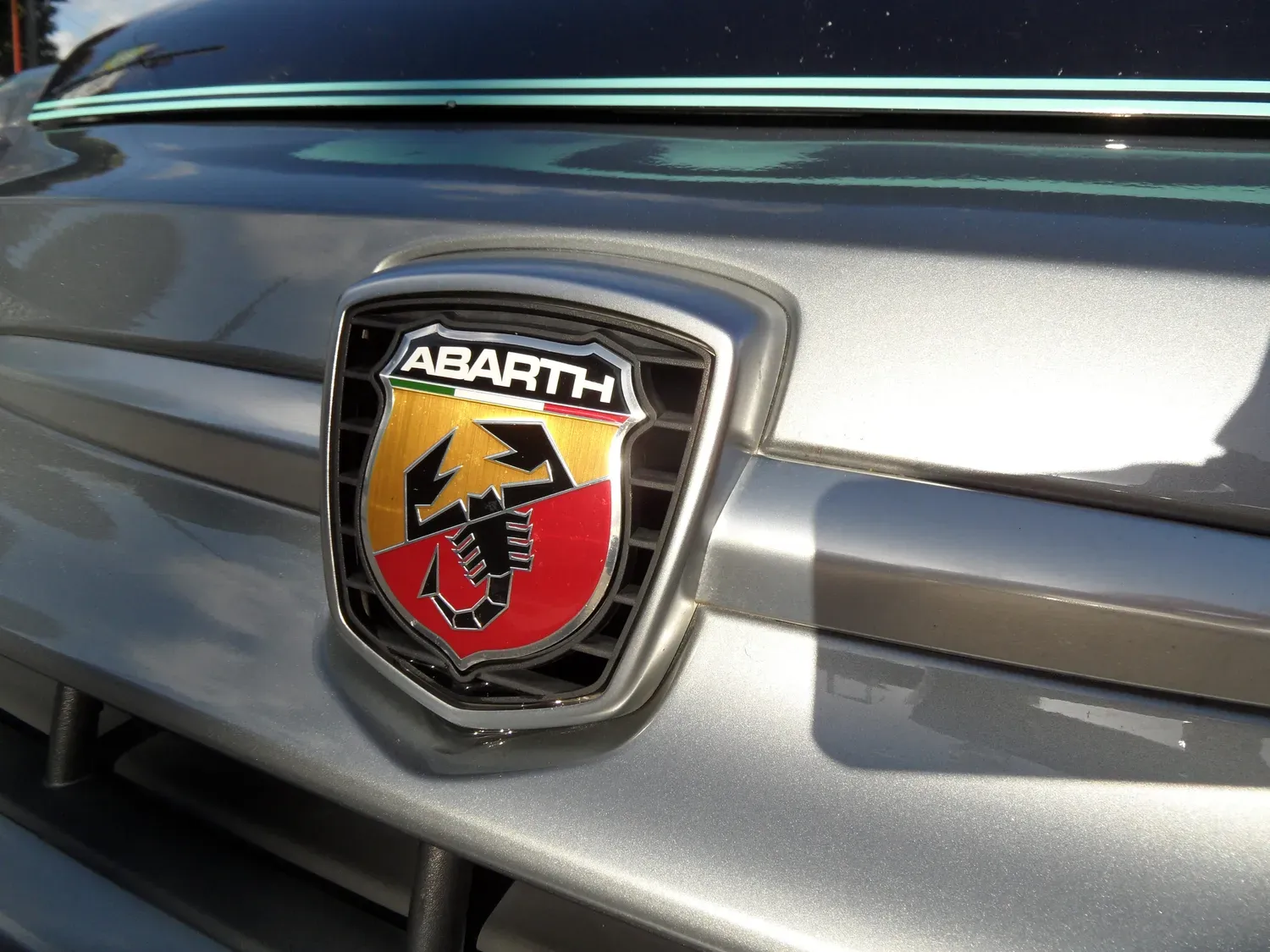 ABARTH 695 14 TJET 180 RIVALE boite mécanique