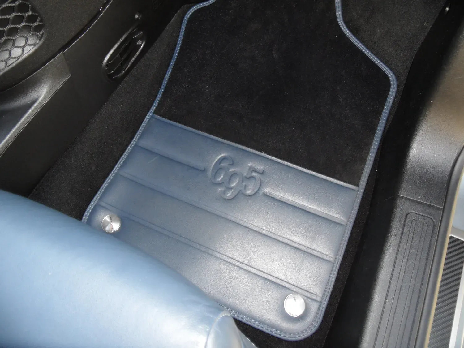 ABARTH 695 14 TJET 180 RIVALE boite mécanique
