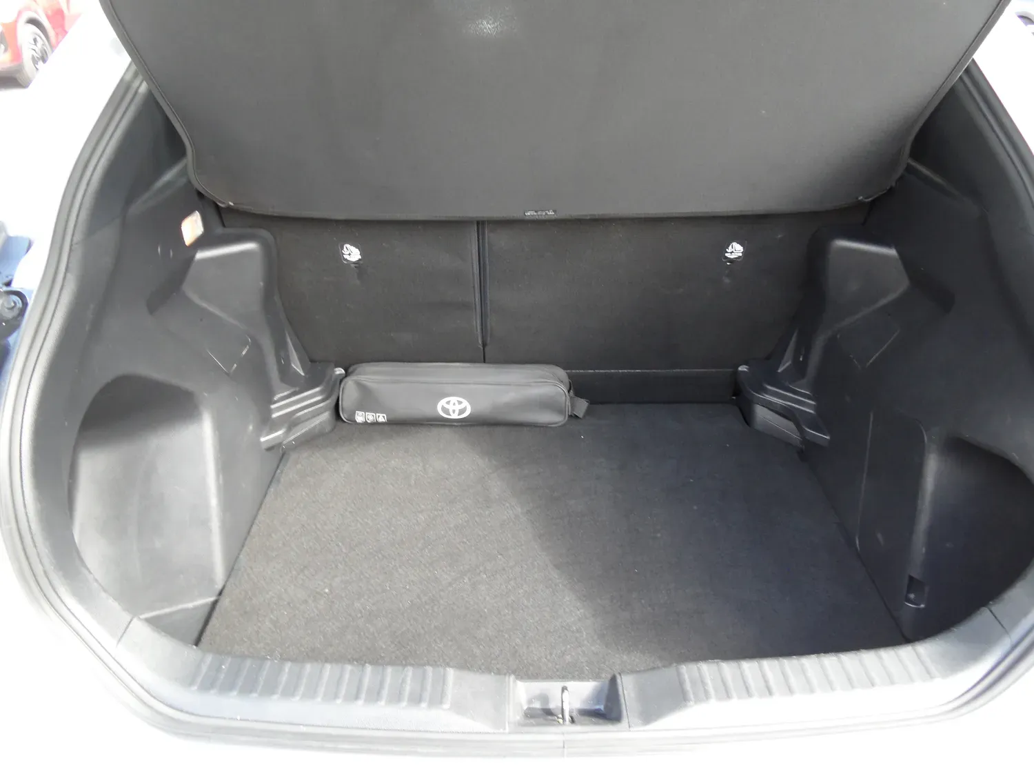 TOYOTA YARIS CROSS 15 HYBRID 116 DESIGN BOITE AUTO