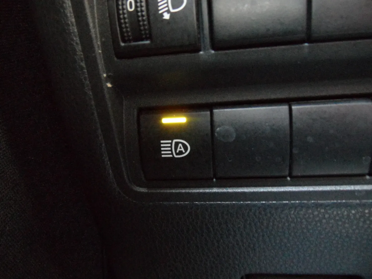 TOYOTA YARIS CROSS 15 HYBRID 116 DESIGN BOITE AUTO