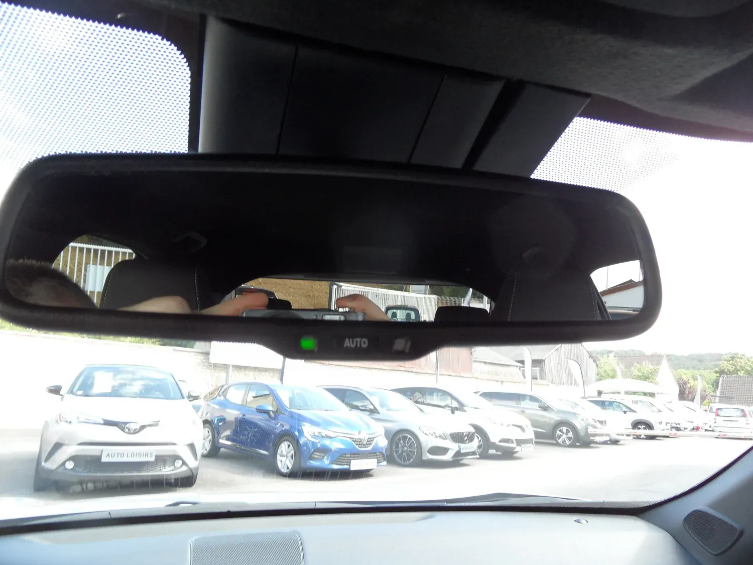 TOYOTA YARIS CROSS 15 HYBRID 116 DESIGN BOITE AUTO