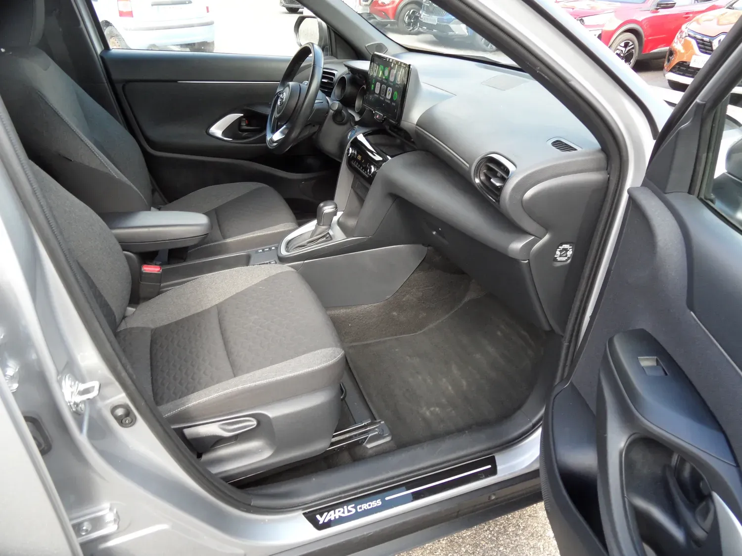 TOYOTA YARIS CROSS 15 HYBRID 116 DESIGN BOITE AUTO