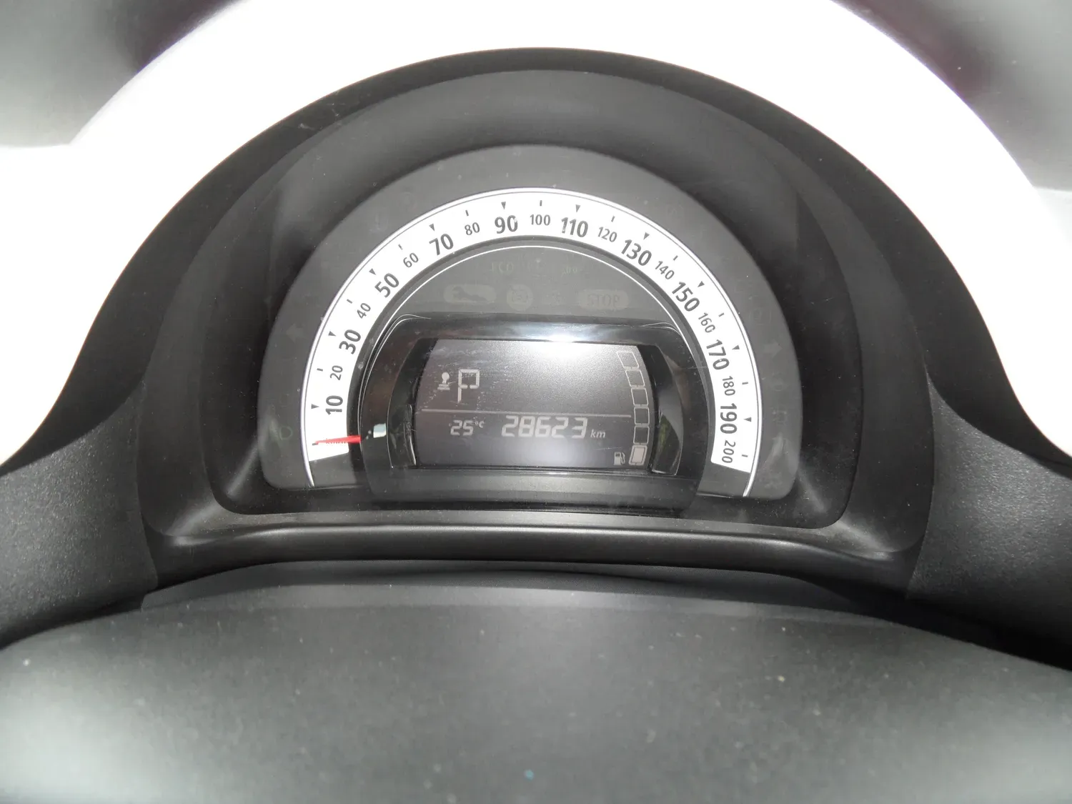RENAULT TWINGO 0.9 TCe 90 INTENS EDC