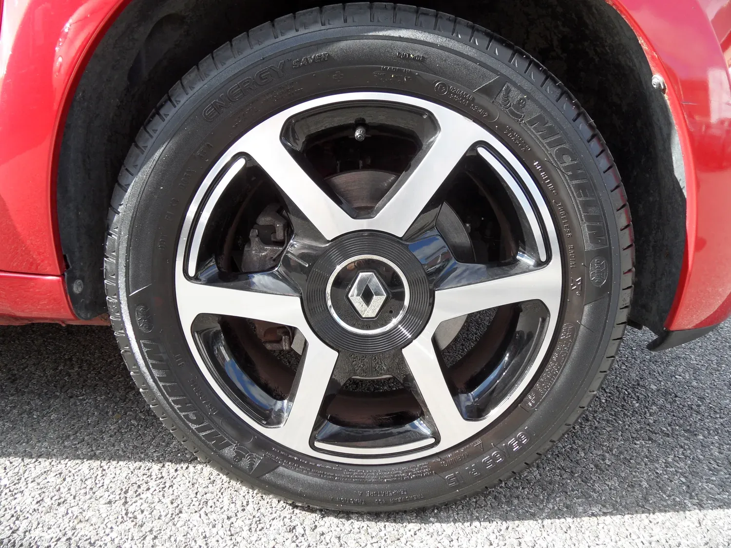 RENAULT TWINGO 0.9 TCe 90 INTENS EDC