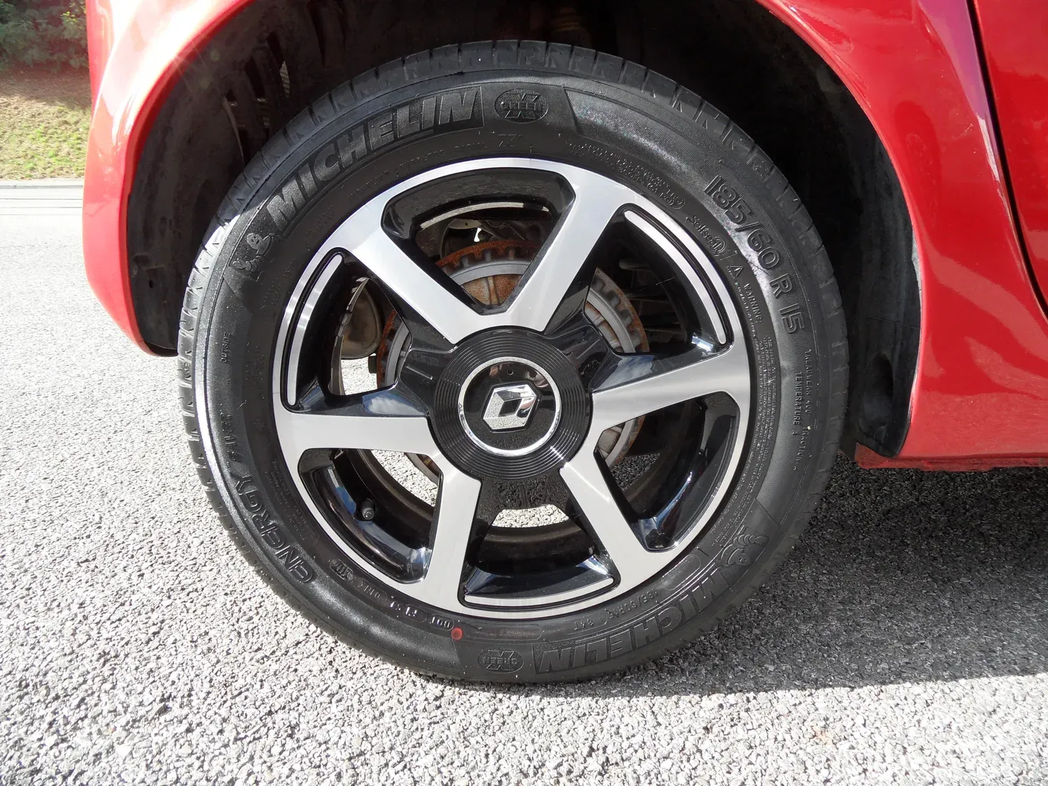RENAULT TWINGO 0.9 TCe 90 INTENS EDC