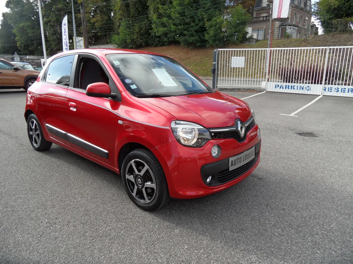 RENAULT TWINGO 0.9 TCe 90 INTENS EDC