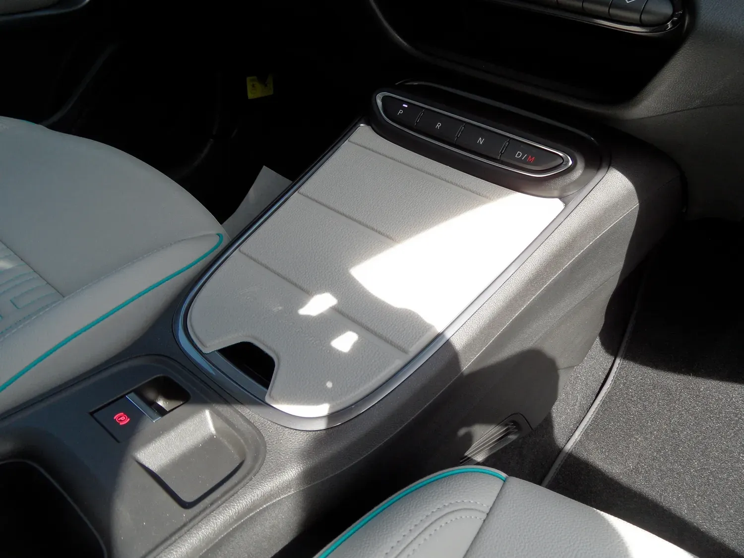 FIAT 600 12 HYBRID 136 CV PRIMA BOITE AUTO