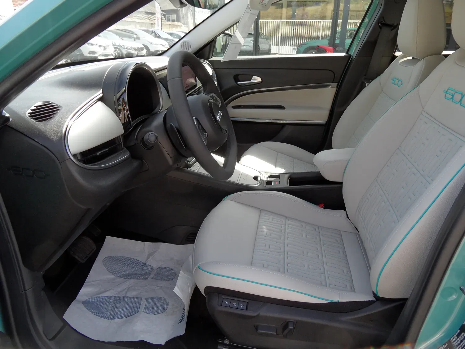 FIAT 600 12 HYBRID 136 CV PRIMA BOITE AUTO