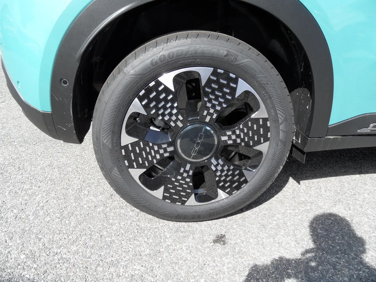 FIAT 600 12 HYBRID 136 CV PRIMA BOITE AUTO