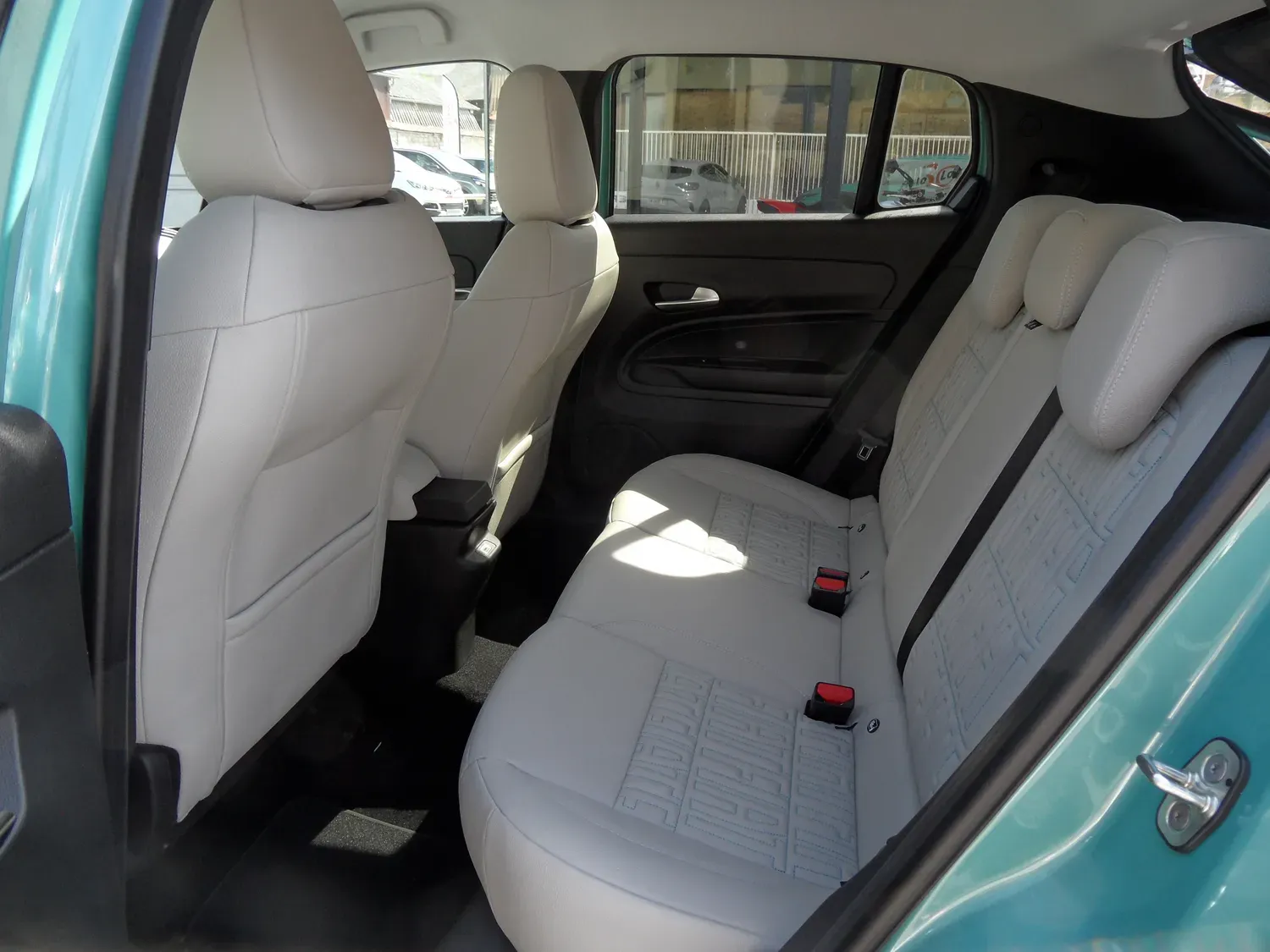 FIAT 600 12 HYBRID 136 CV PRIMA BOITE AUTO