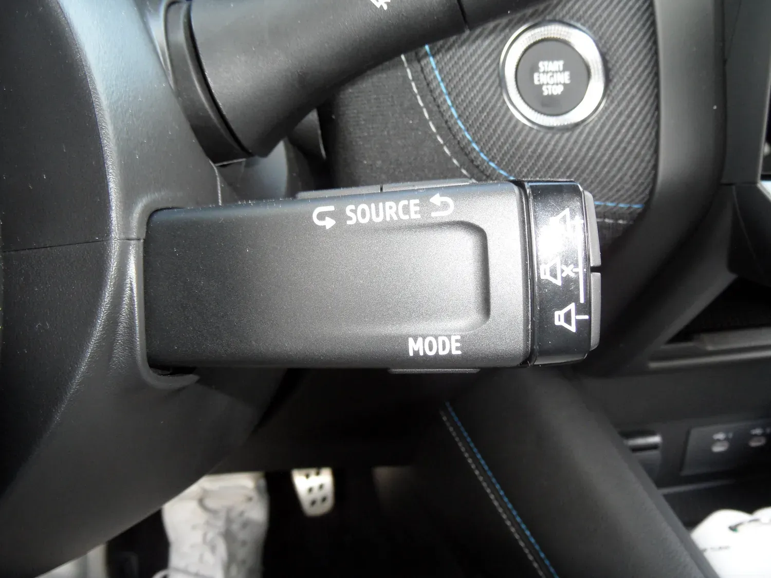 RENAULT SYMBIOZ 1.6 E-TECH FULL HYBRID 145 ESPRIT ALPINE