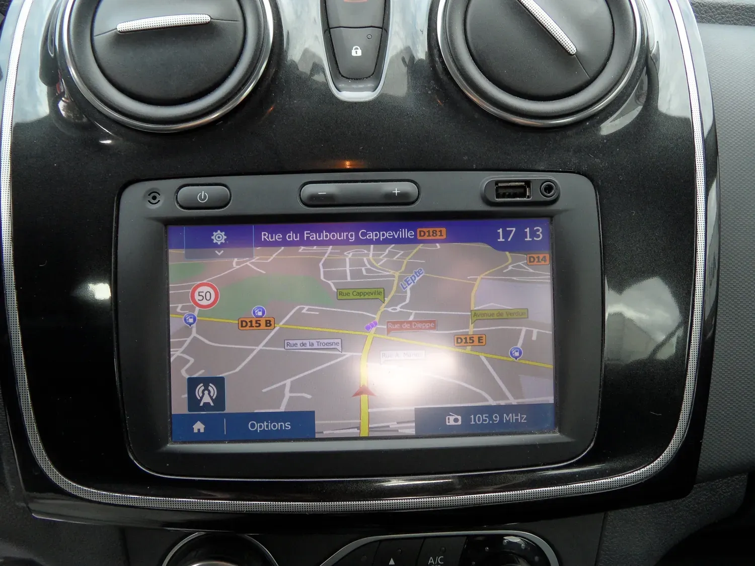 DACIA SANDERO STEPWAY 0.9 TCE 90 PRESTIGE