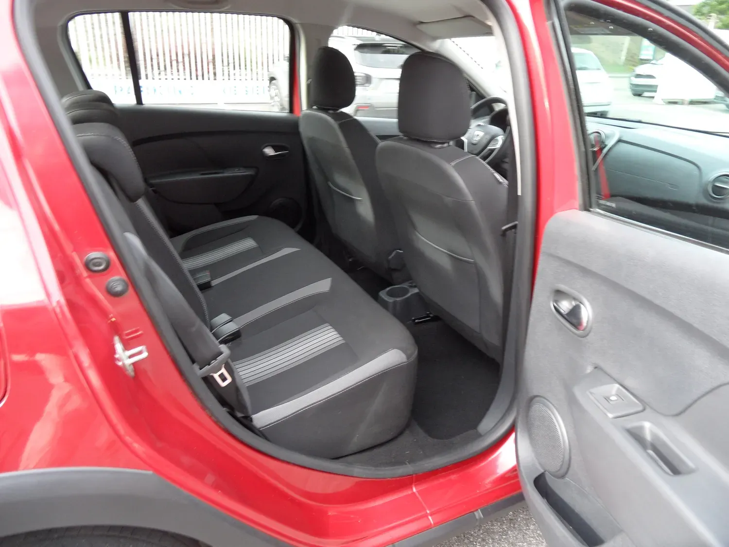 DACIA SANDERO STEPWAY 0.9 TCE 90 PRESTIGE