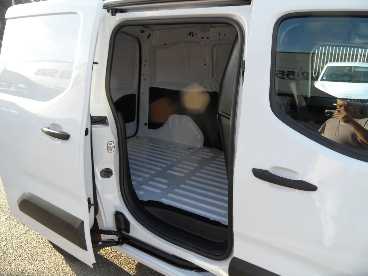 PEUGEOT PARTNER FOURGON HDI 100 NEUF PRIX HT