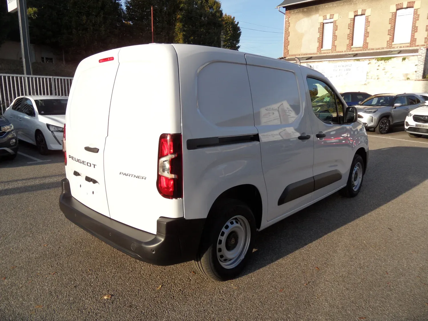 PEUGEOT PARTNER FOURGON HDI 100 NEUF PRIX HT