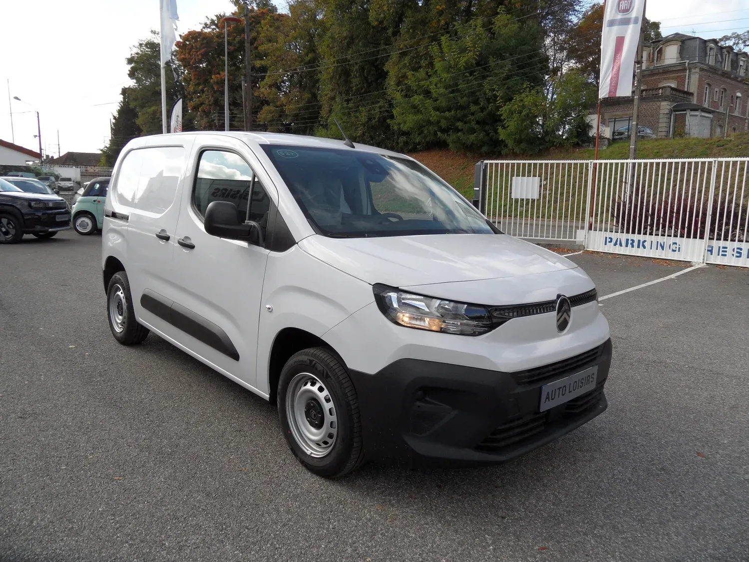 CITROEN BERLINGO FOURGON HDI 100 NEUF PRIX HT
