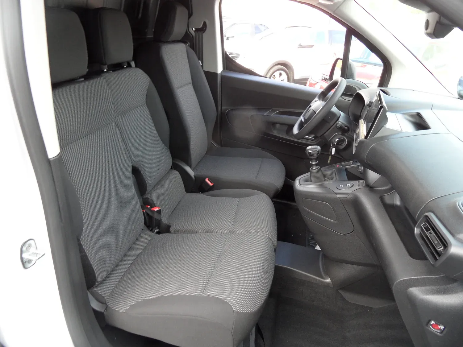 CITROEN BERLINGO FOURGON HDI 100 NEUF PRIX HT